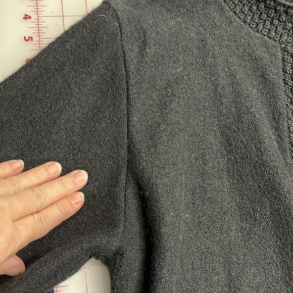 KATIE TODD NWT 100% Wool Button/Snap Detail Trim Long SLV Swing Cardigan SZ 1X - Picture 5 of 16